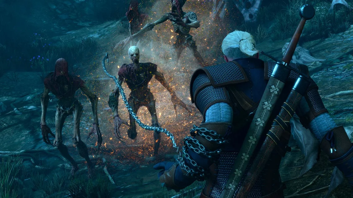 Geralt fighting a monster with his silver sword in The Witcher 3 Remastered.